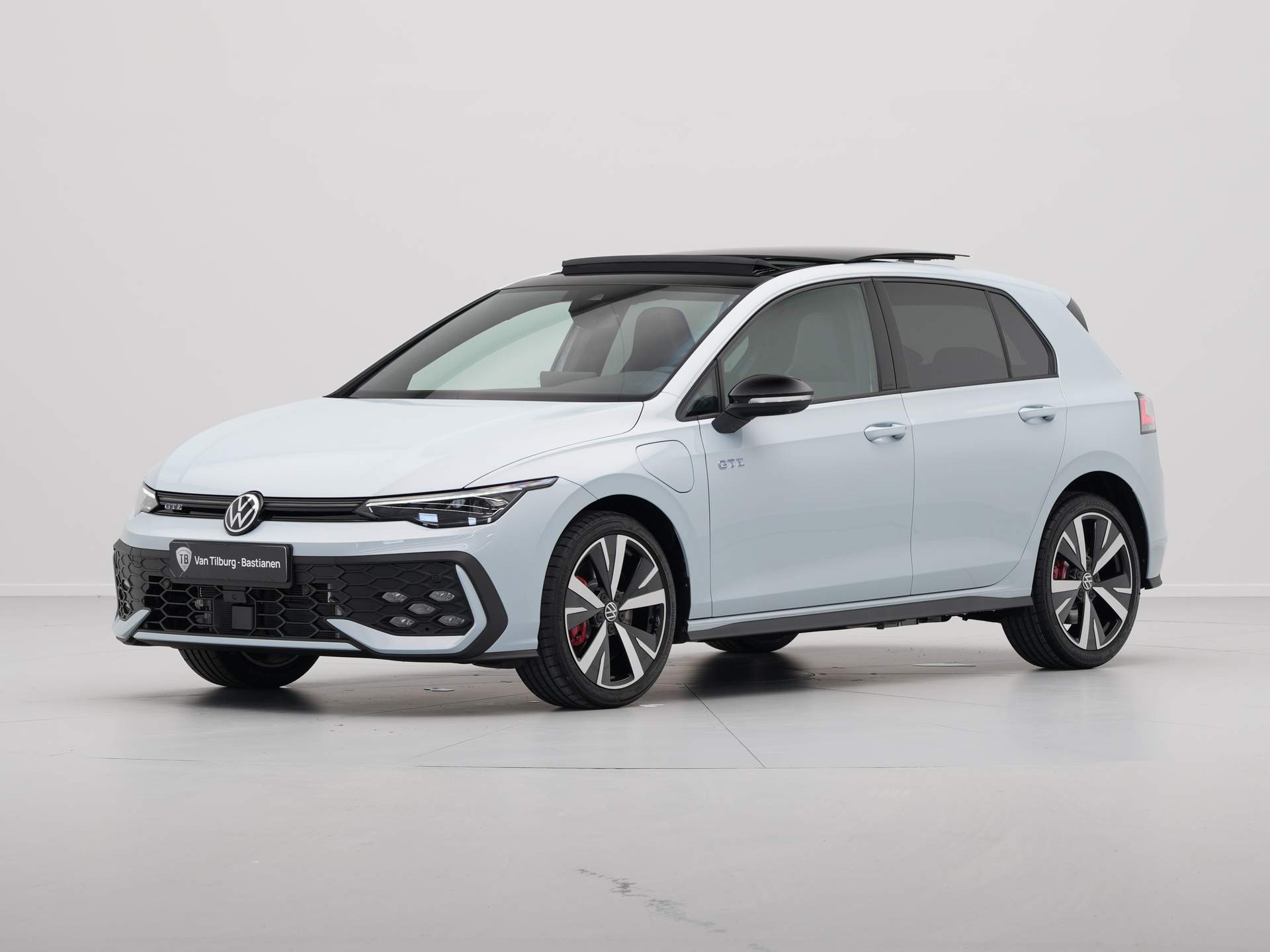 Volkswagen - Golf 1.5 eHybrid GTE - 2025