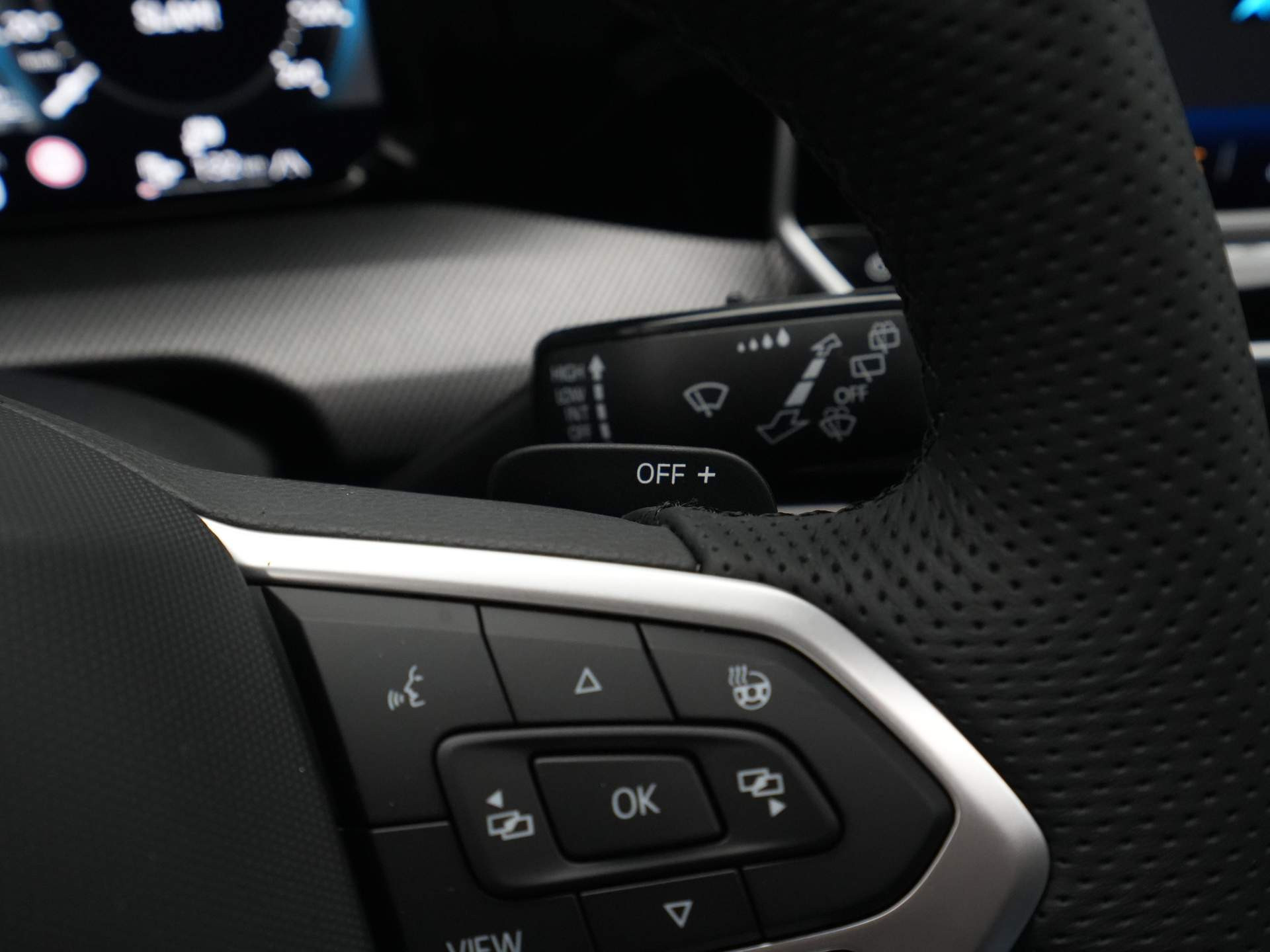 Volkswagen - Golf 1.5 eHybrid GTE - 2025