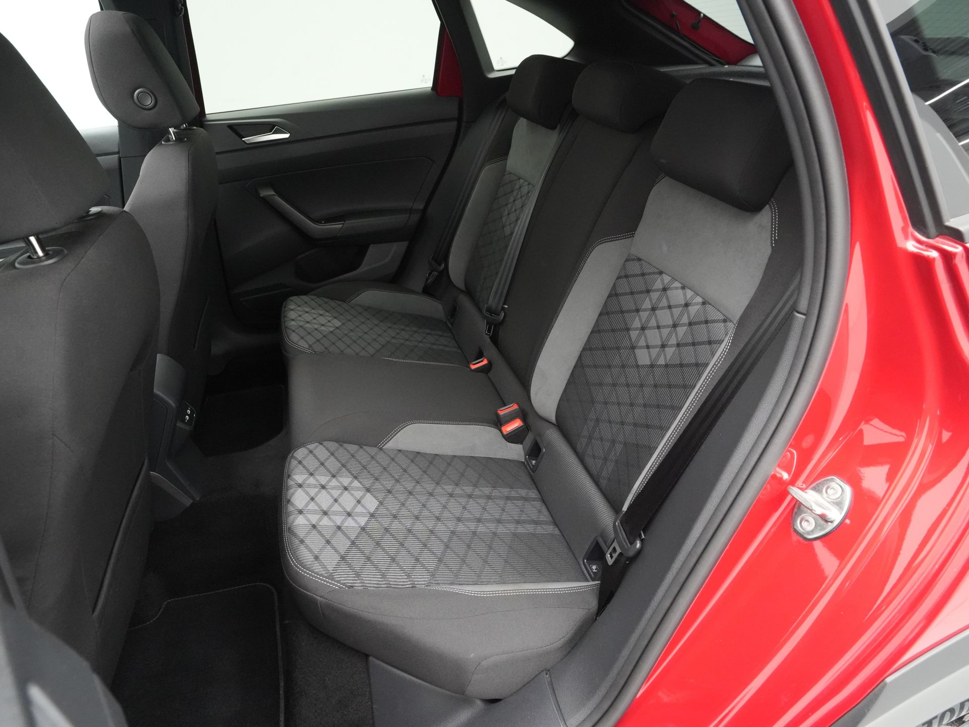 Volkswagen - Taigo 1.5 TSI 150pk DSG R-Line - 2022