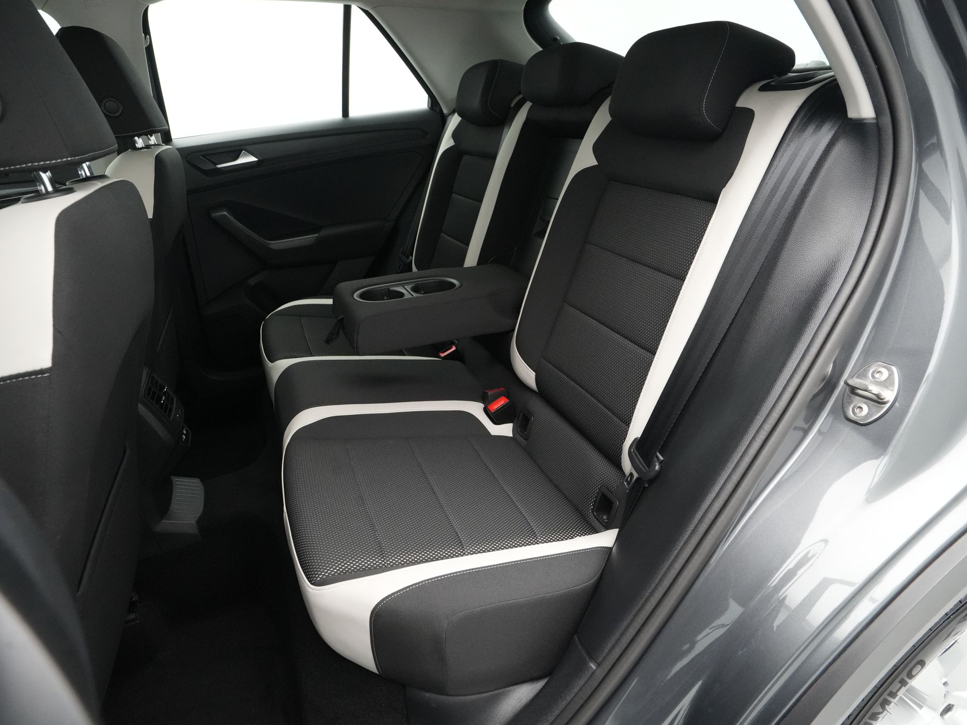 Volkswagen - T-Roc 1.5 TSI 150pk DSG Sport - 2021