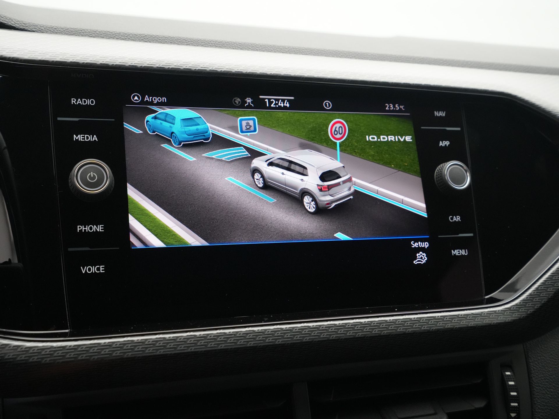 Volkswagen - T-Cross 1.0 TSI R-Line - 2021