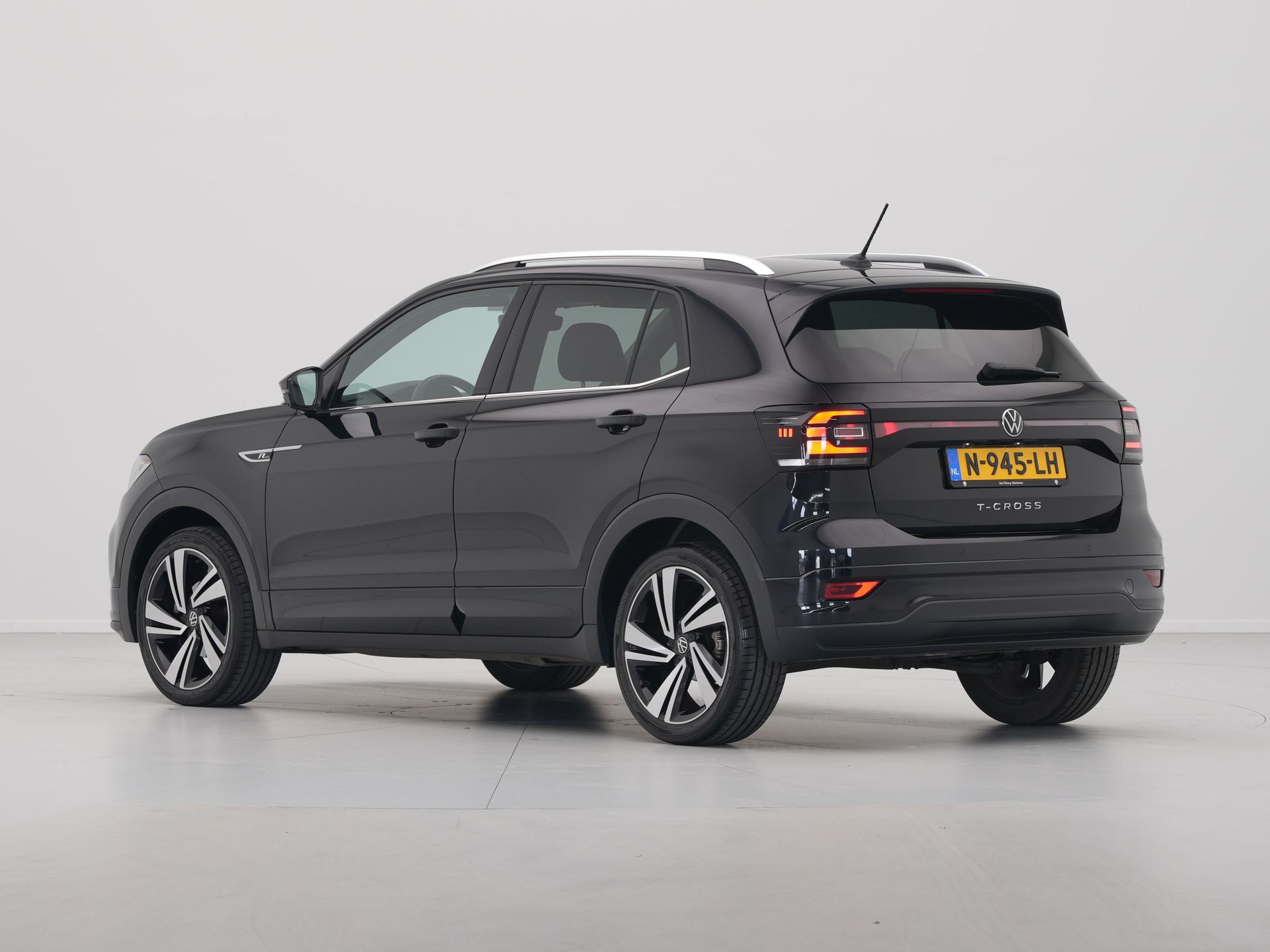 Volkswagen - T-Cross 1.0 TSI R-Line - 2021