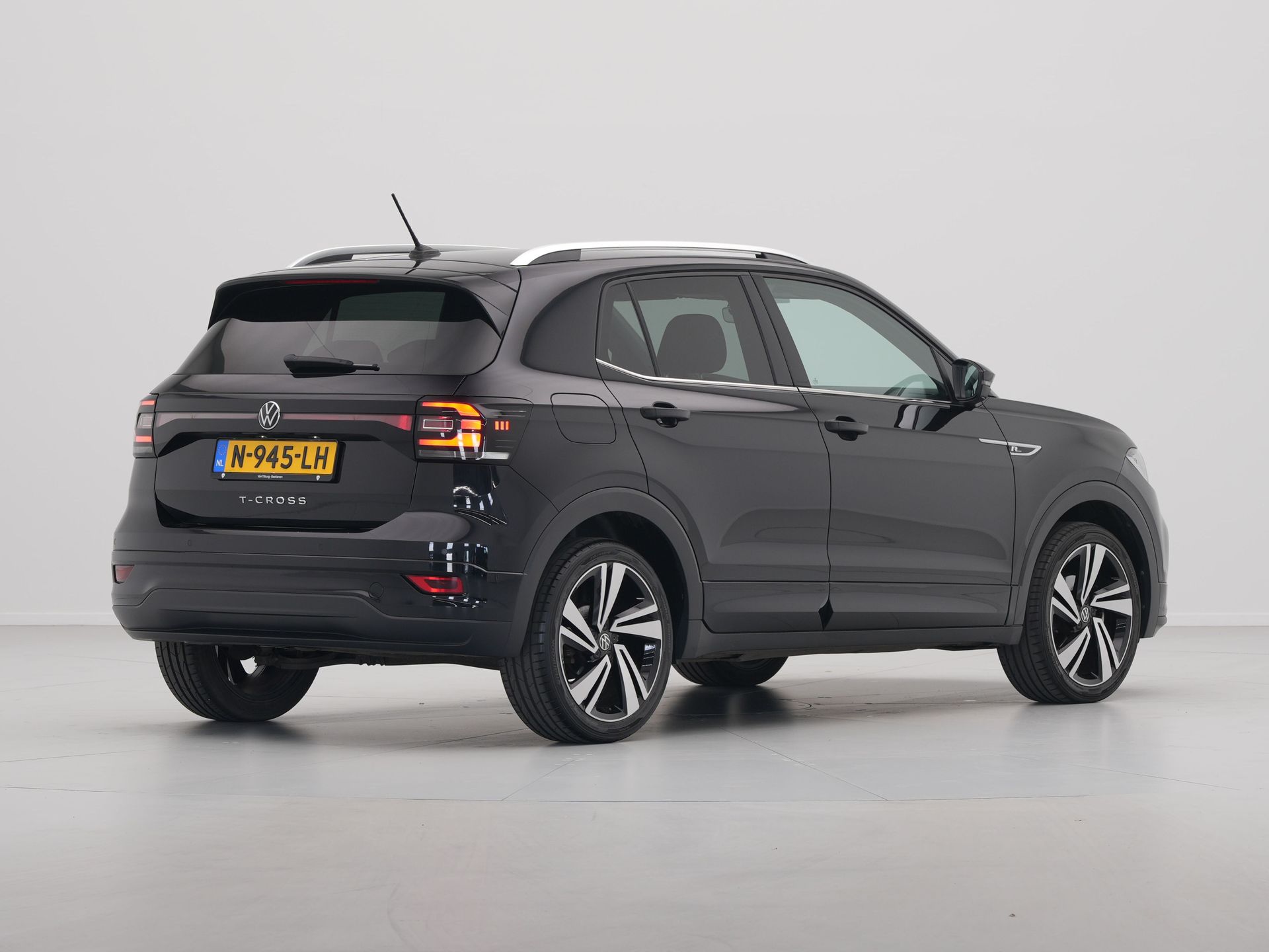 Volkswagen - T-Cross 1.0 TSI R-Line - 2021