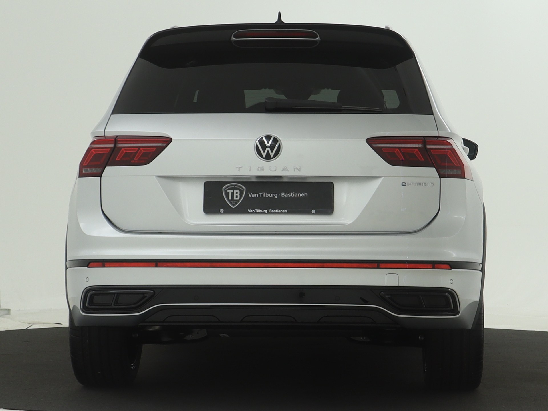 Volkswagen - Tiguan 1.4 TSI eHybrid R-Line Business - 2024