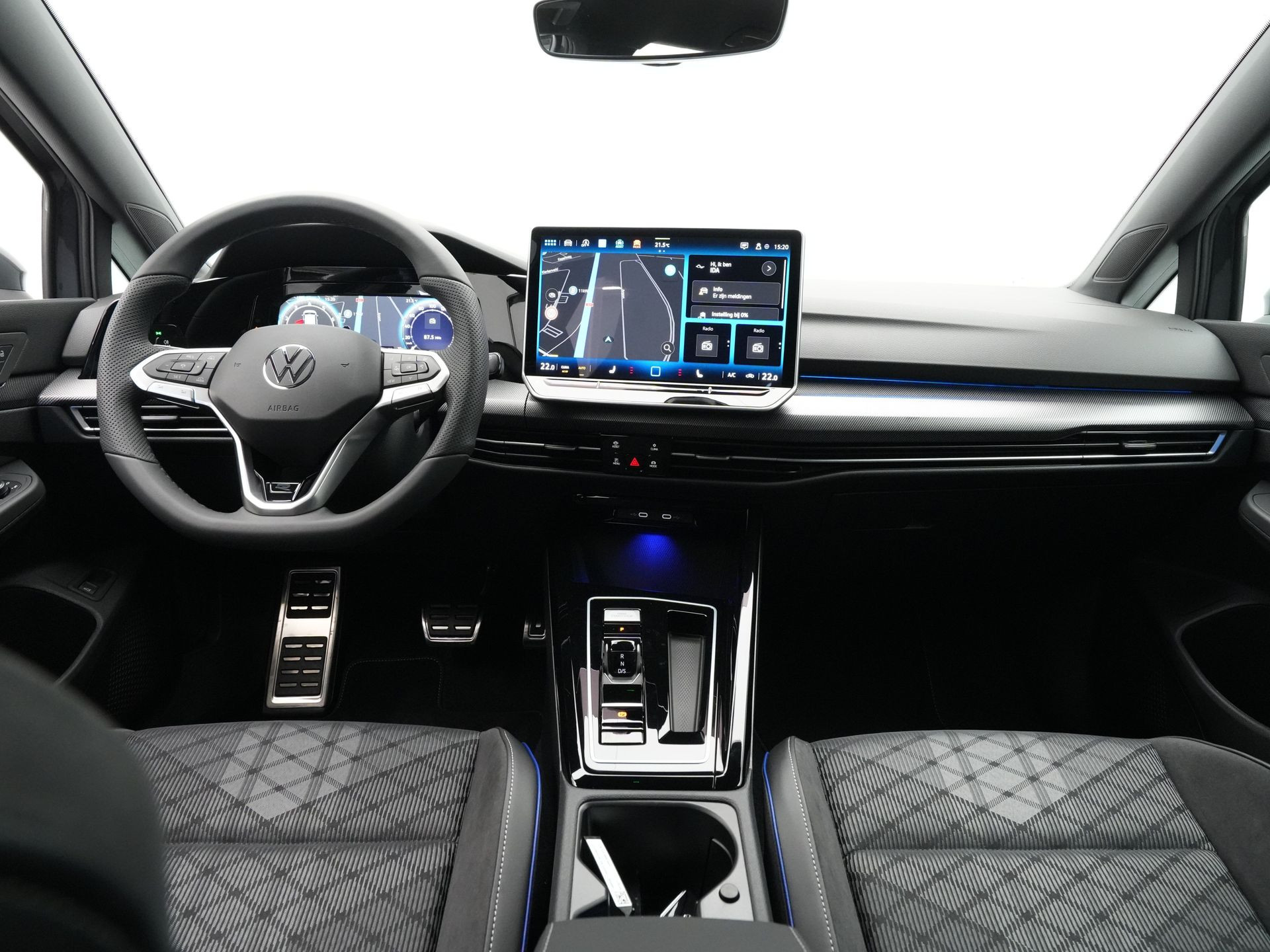 Volkswagen - GOLF Variant 1.5 eTSI R-Line Edition - 2025