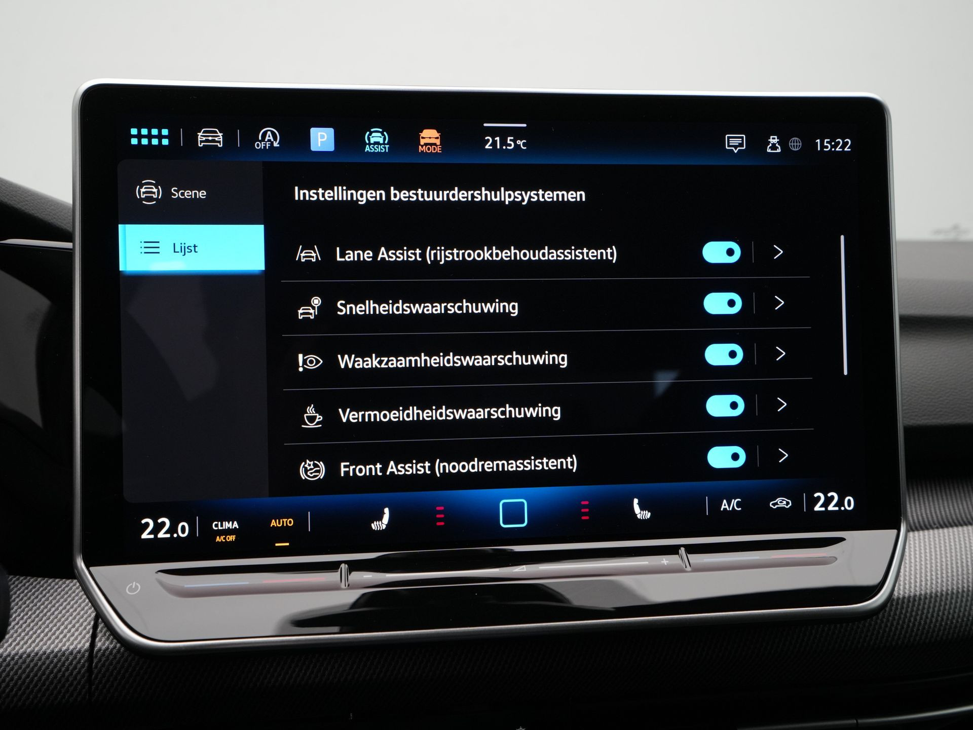 Volkswagen - GOLF Variant 1.5 eTSI R-Line Edition - 2025