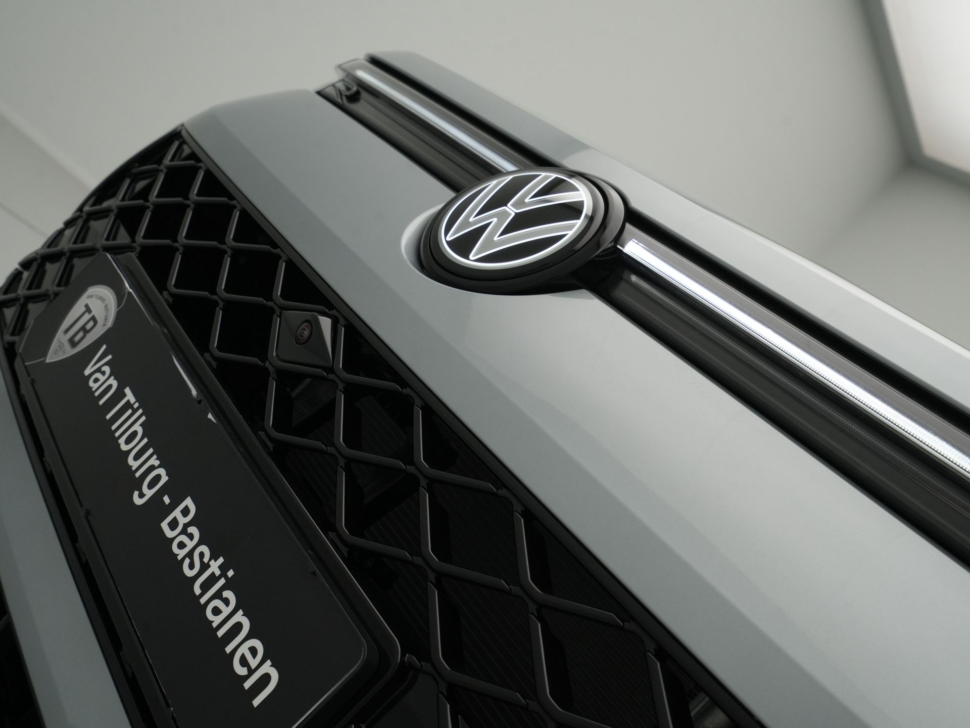 Volkswagen - Tayron 1.5 eHybrid R-Line Edition - 2025