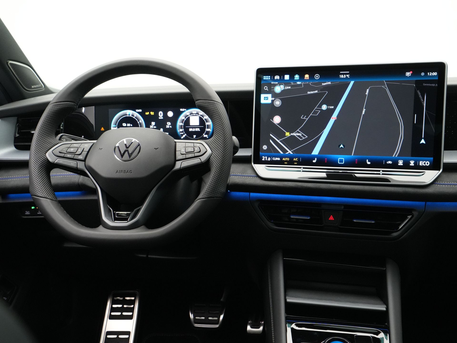 Volkswagen - Tayron 1.5 eHybrid R-Line Edition - 2025