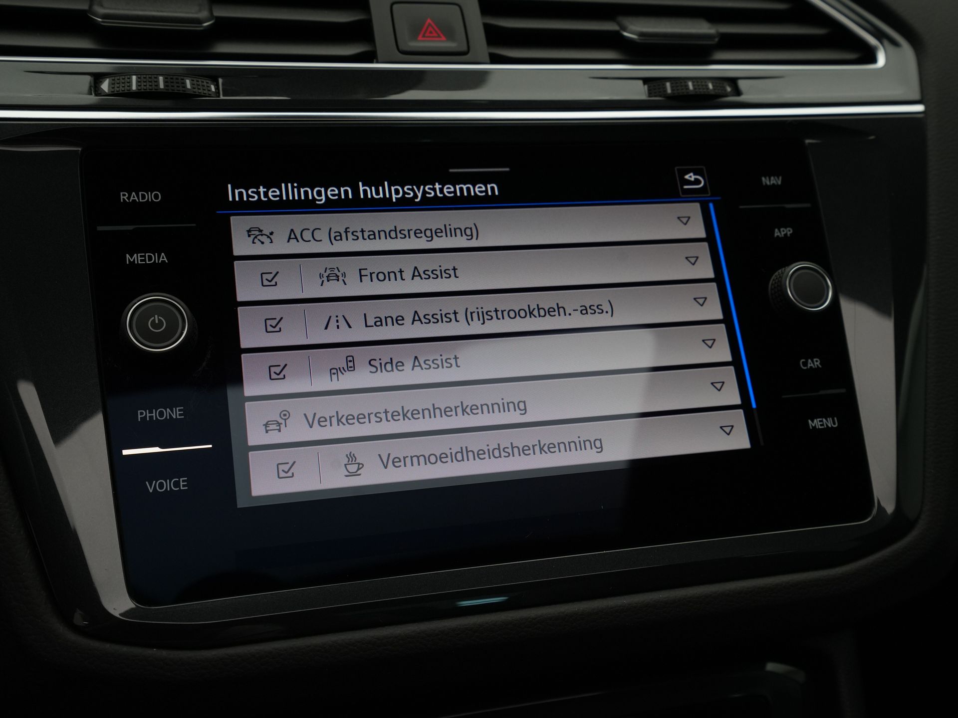 Volkswagen - Tiguan 1.5 TSI 150pk DSG R-Line - 2021