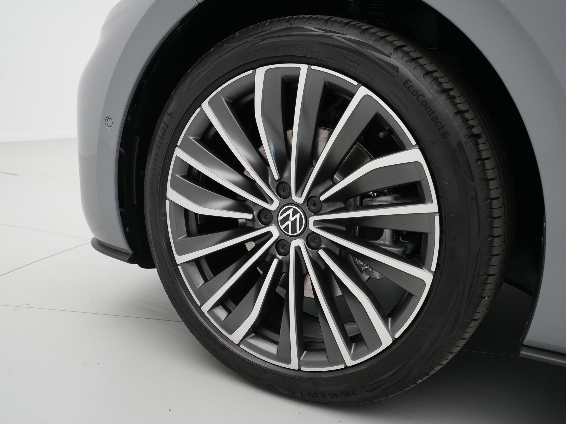Volkswagen - ID.3 Pro Limited 59 kWh - 2025