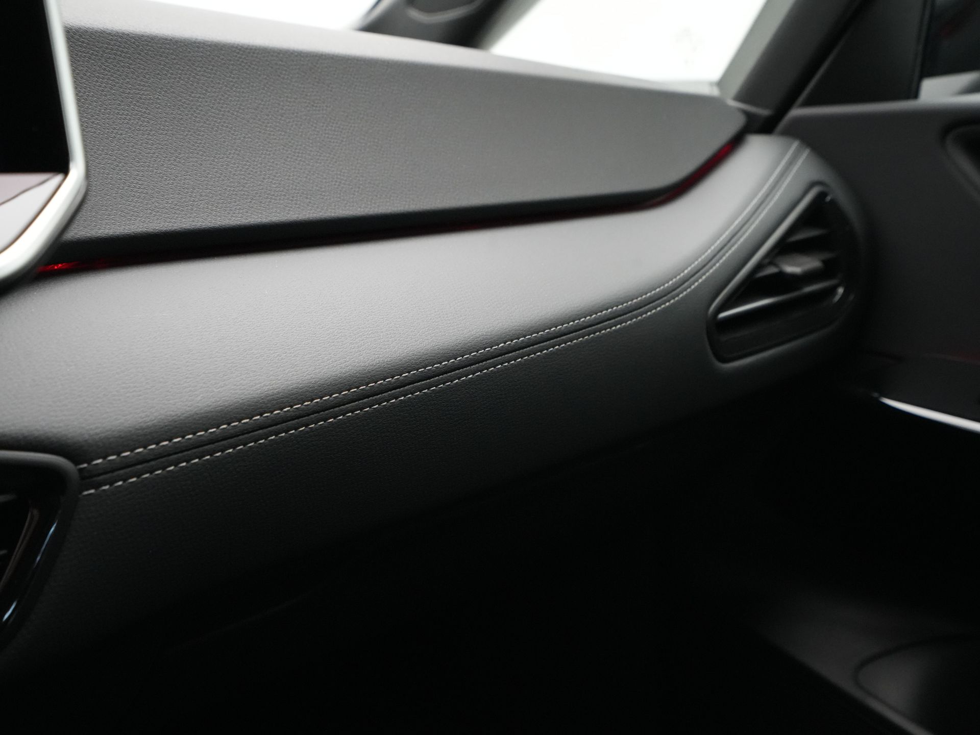 Volkswagen - ID.3 Pro Limited 59 kWh - 2025