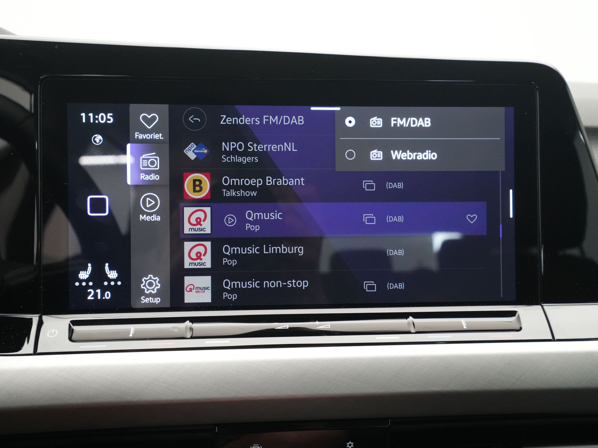 Volkswagen - GOLF Variant 1.5 eTSI Life DSG Business - 2023