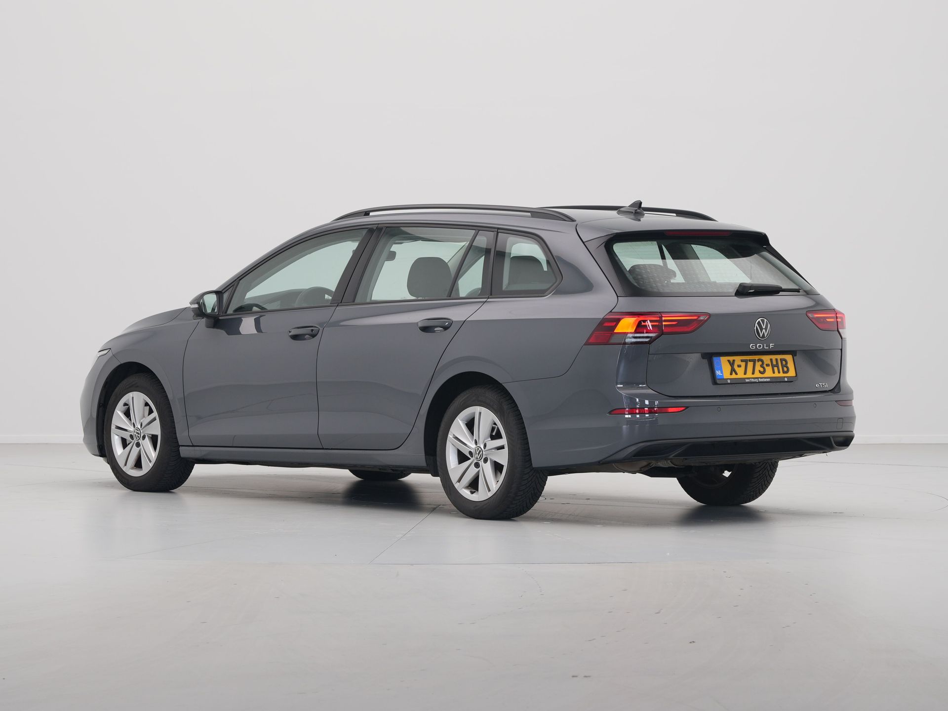 Volkswagen - GOLF Variant 1.5 eTSI Life DSG Business - 2023