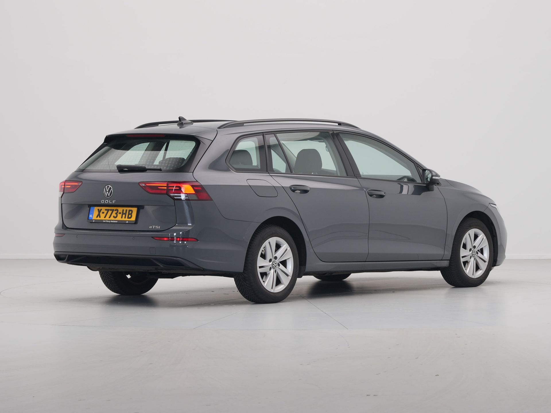 Volkswagen - GOLF Variant 1.5 eTSI Life DSG Business - 2023
