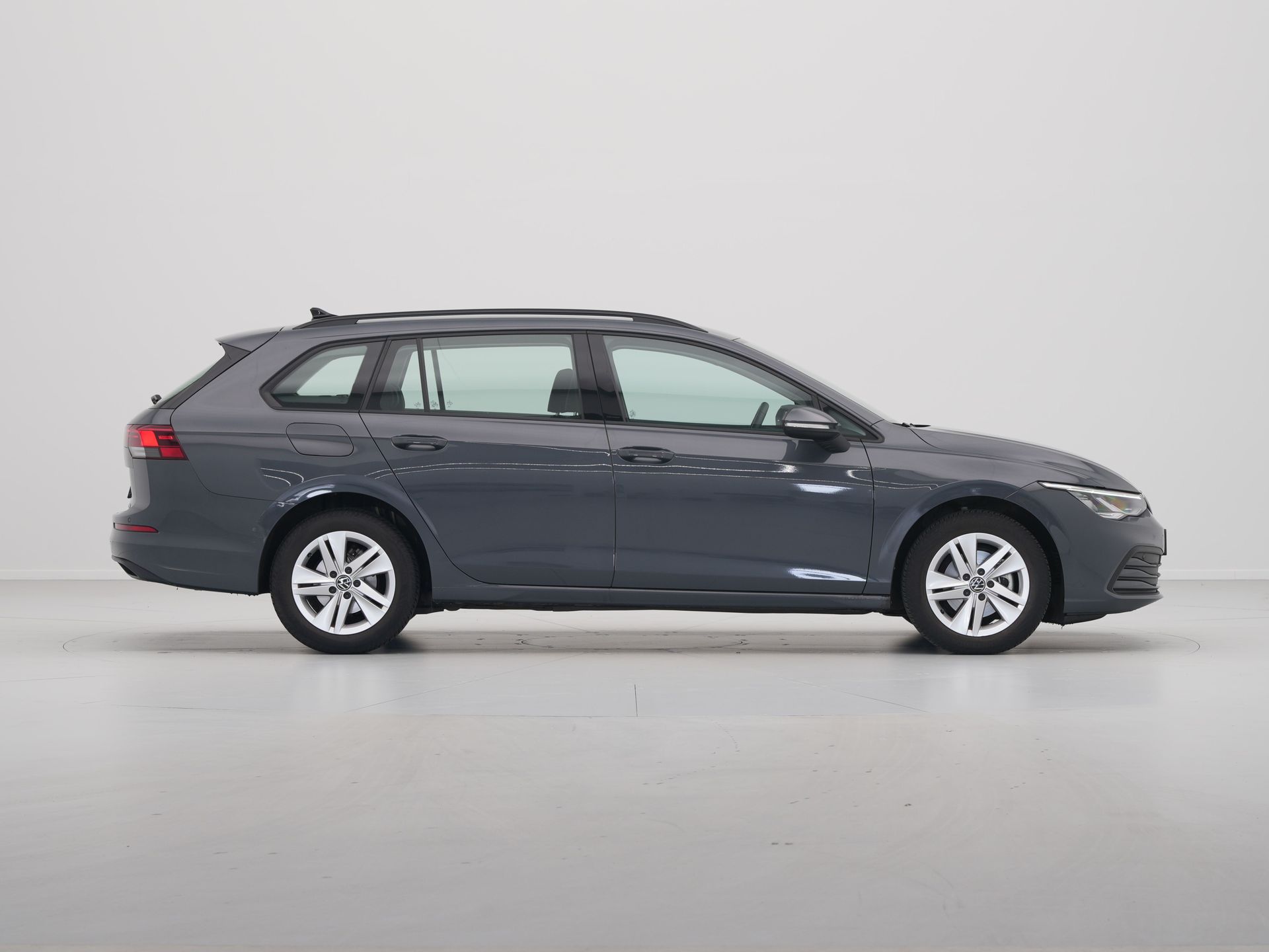 Volkswagen - GOLF Variant 1.5 eTSI Life DSG Business - 2023