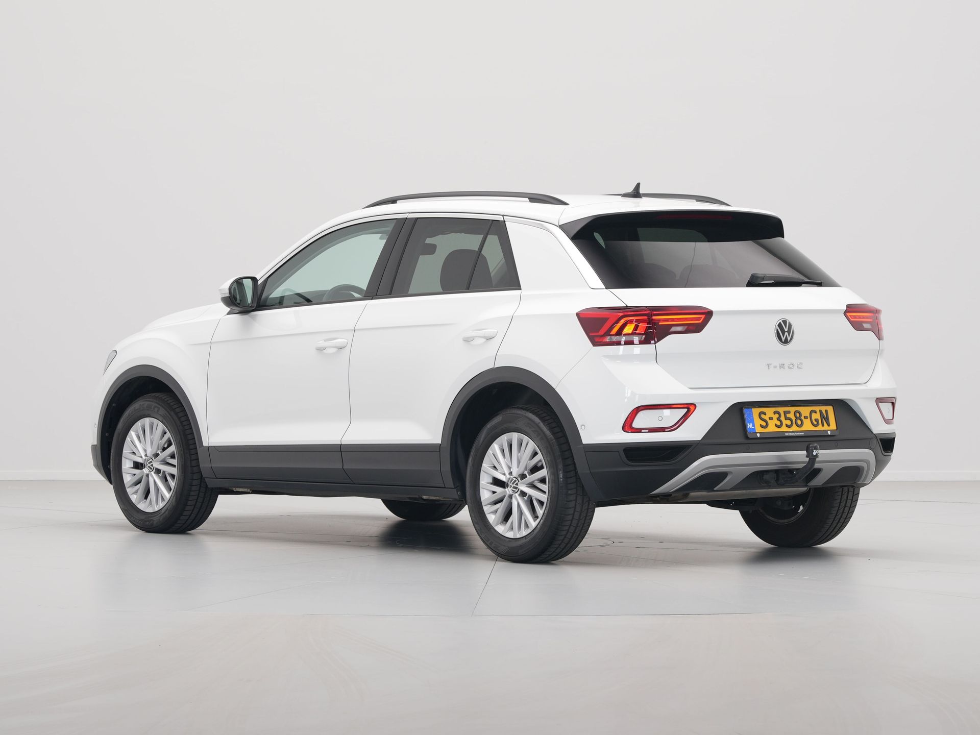 Volkswagen - T-Roc 1.5 TSI 150pk DSG Life - 2023