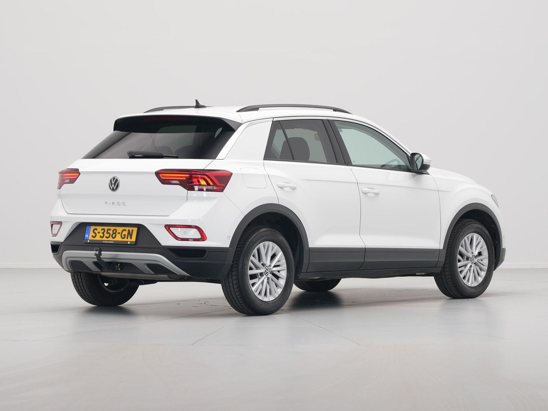 Volkswagen - T-Roc 1.5 TSI 150pk DSG Life - 2023
