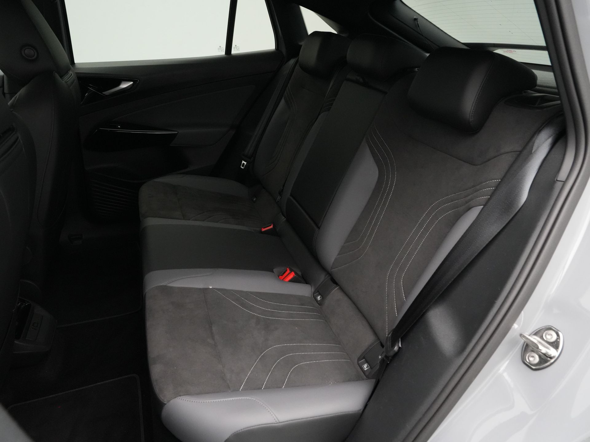 Volkswagen - ID.5 Pro Business 77 kWh - 2024