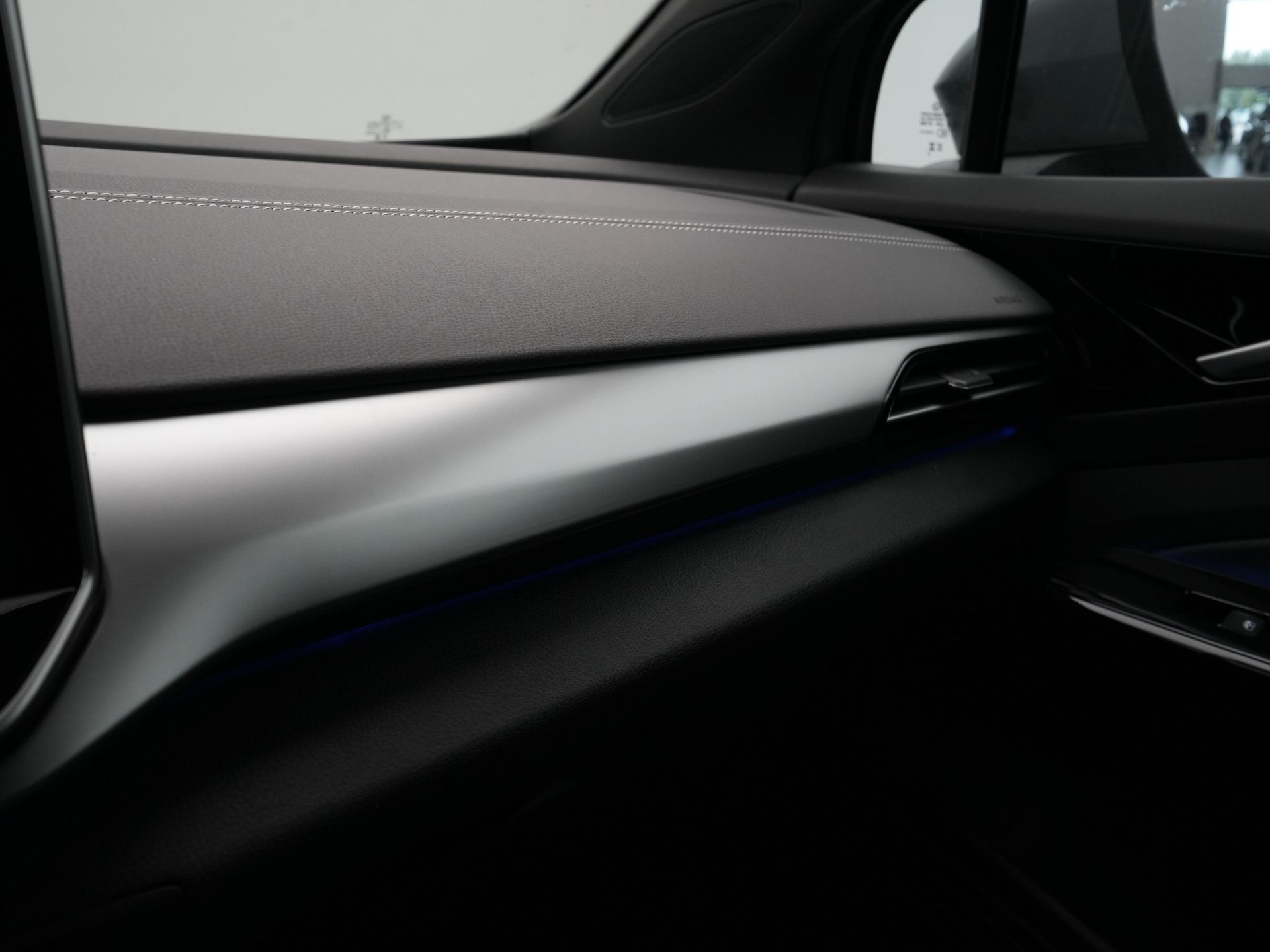 Volkswagen - ID.5 Pro Business 77 kWh - 2024