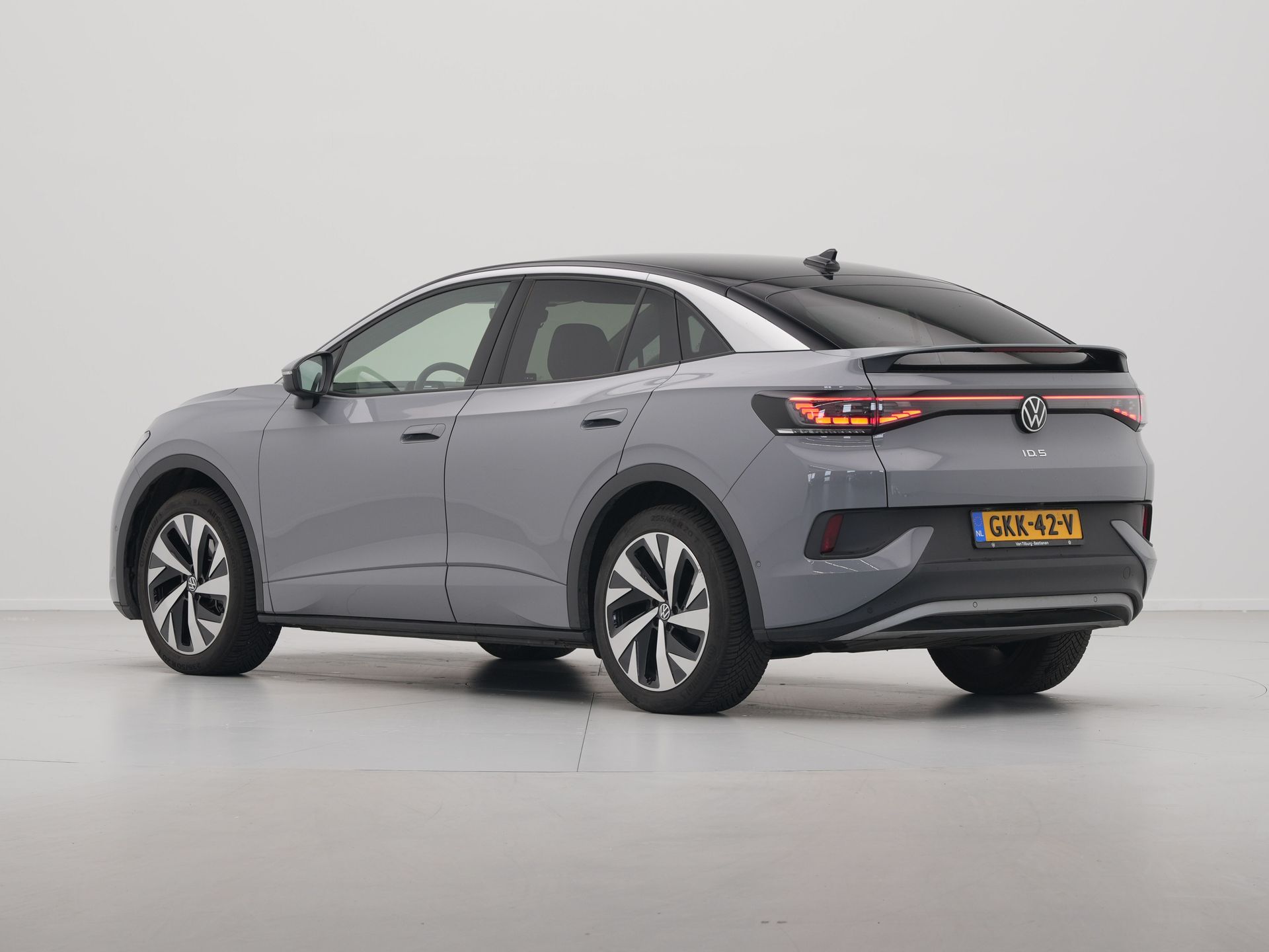 Volkswagen - ID.5 Pro Business 77 kWh - 2024