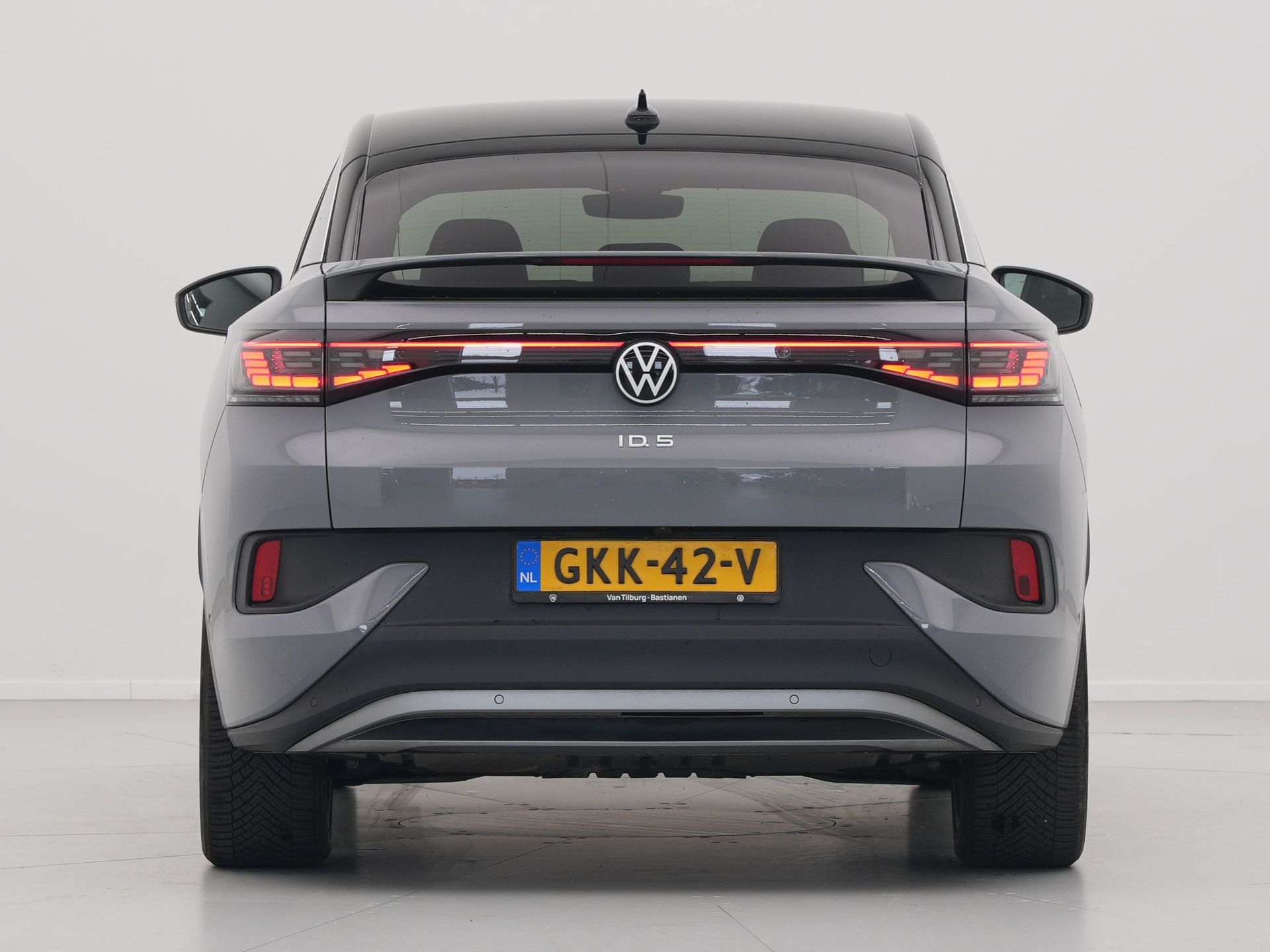 Volkswagen - ID.5 Pro Business 77 kWh - 2024