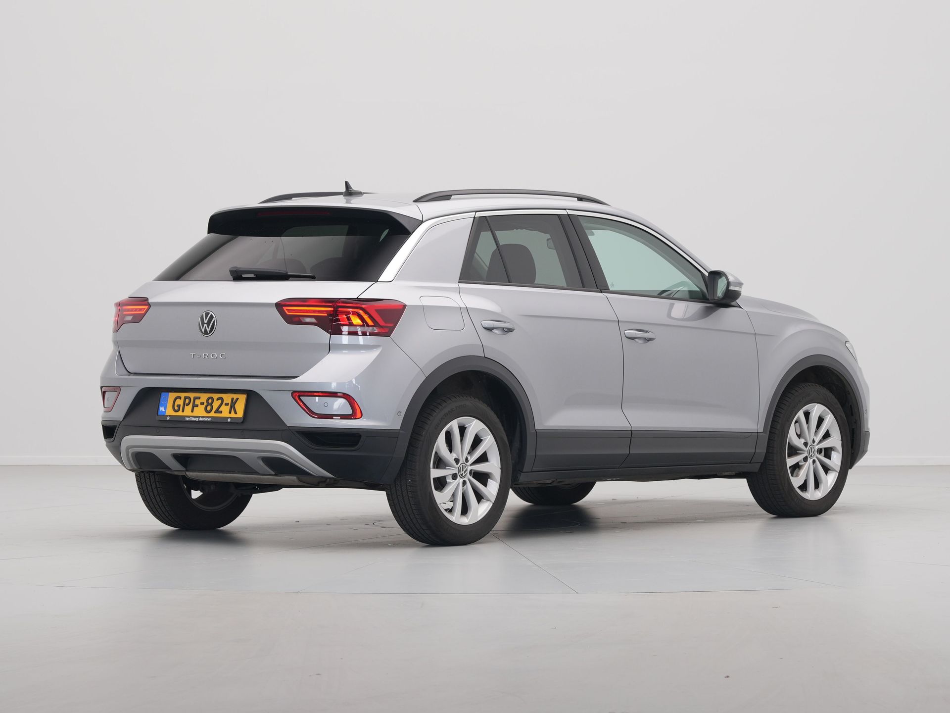 Volkswagen - T-Roc 1.5 TSI 150pk DSG Oranje Edition - 2024